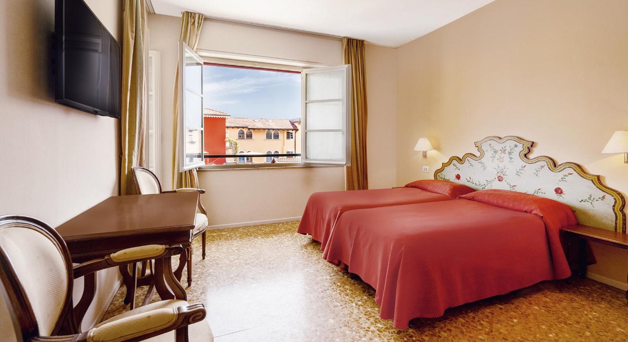 Aparthotel Residenza Dei Fiori à Cannero Riviera Extérieur photo