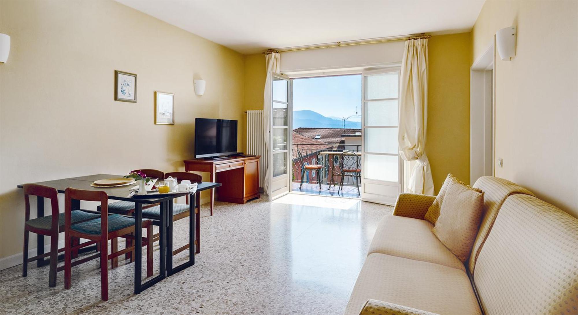 Aparthotel Residenza Dei Fiori à Cannero Riviera Extérieur photo